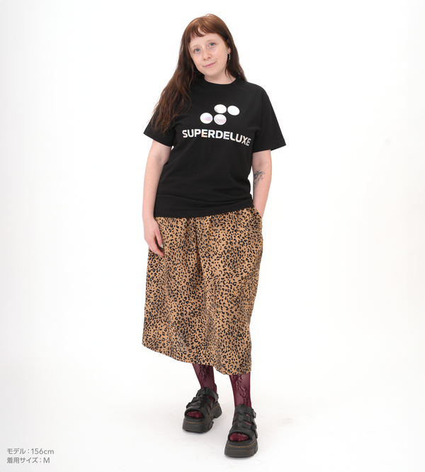 SUPERDELUXE GAMES Tシャツ レインボー箔押し